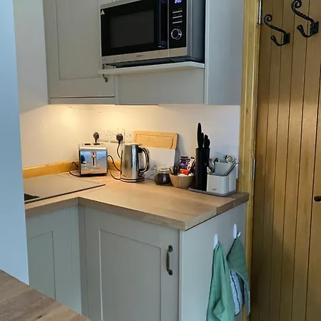 The Snug At Greystones Appartement *