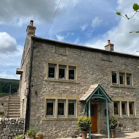 The Snug At Greystones Buckden